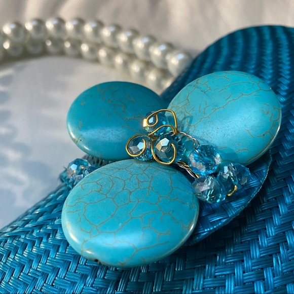 Beautiful woven handcrafted purse! 💙 - Picture 4 of 7